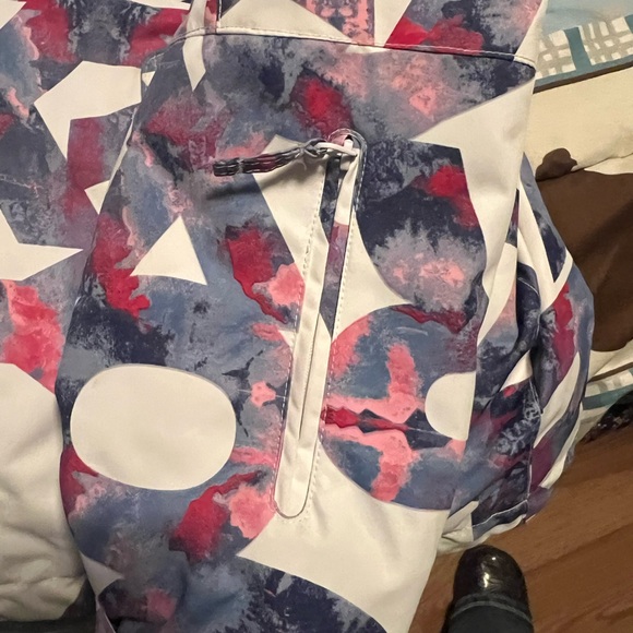 Women’s Roxy coat - Picture 6 of 8